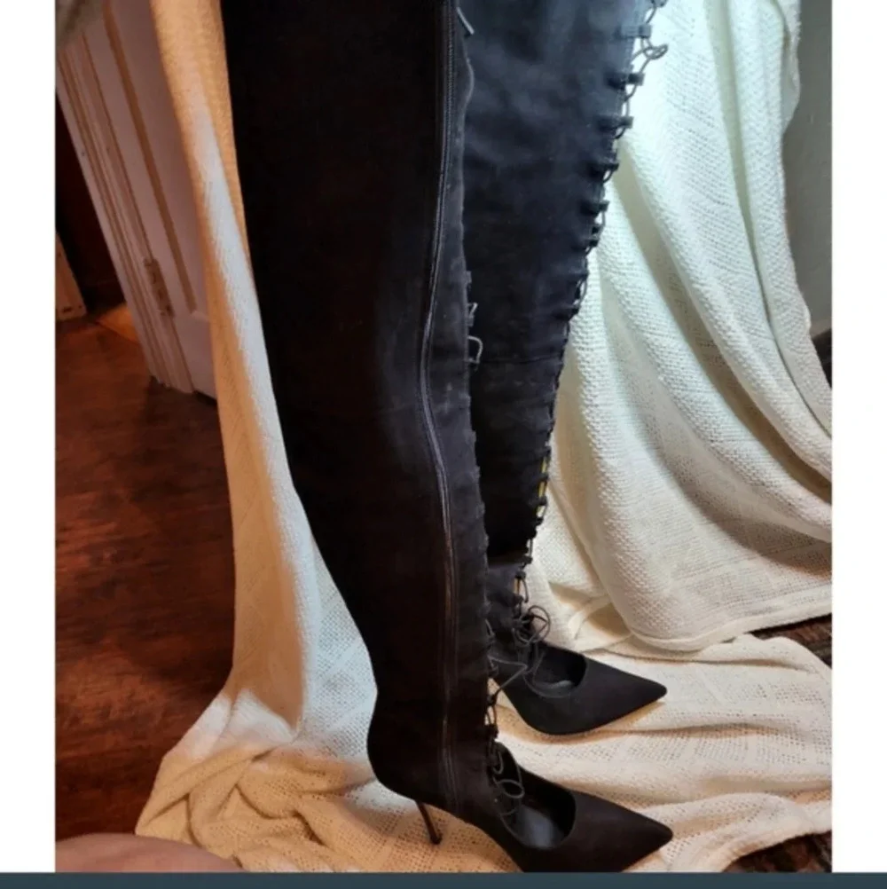 Robert Durville Thigh High Laced Boots 10‎